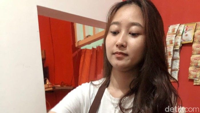 5 Penjual Kopi Cantik, Ada yang Mirip Anya Geraldine hingga Wika Salim