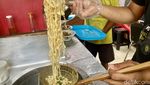 Cicip Bakmi Halal di Mangga Besar dengan Topping Tahu dan Ati Ampela