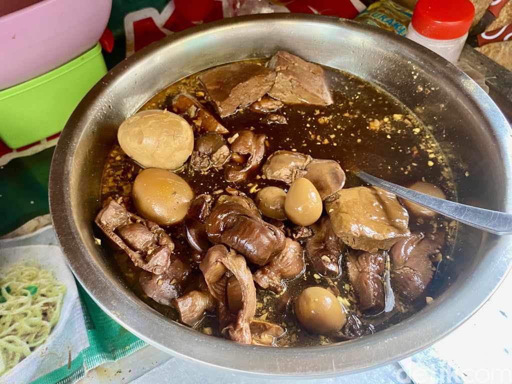 Bakmi Kijin, bakmi ayam halal di Mangga Besar