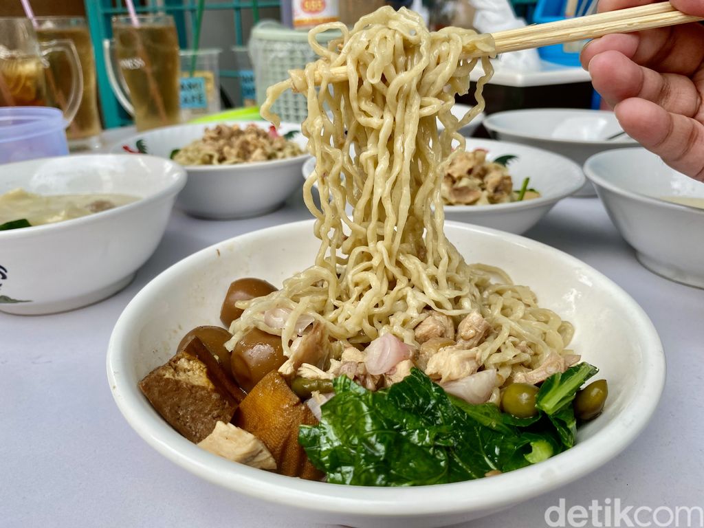 Bakmi Kijin, bakmi ayam halal di Mangga Besar