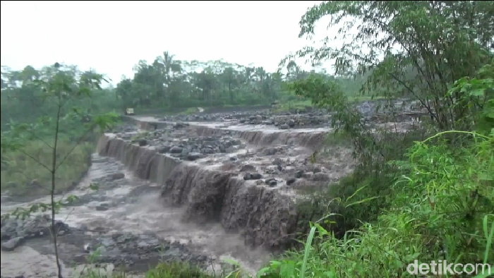 Banjir lahar Semeru