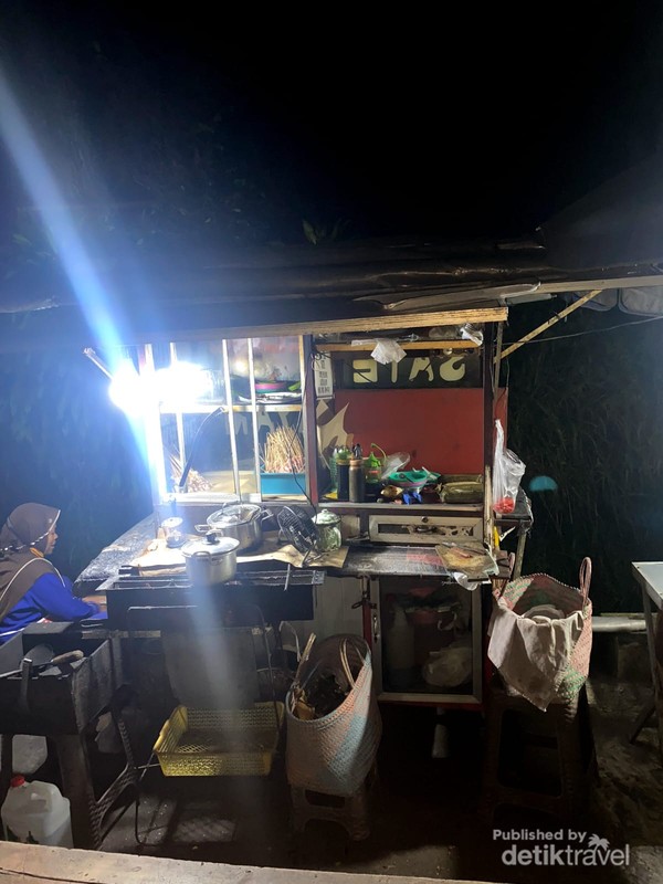 warung sate kelinci