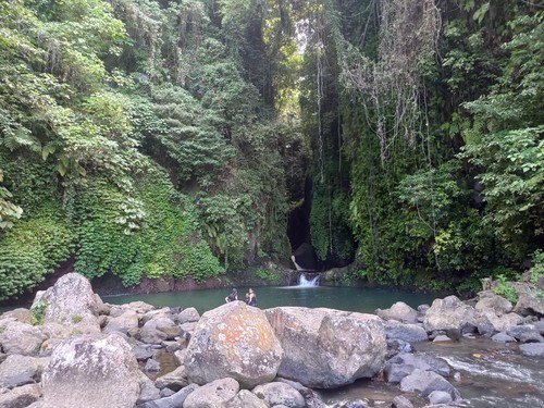 Air Terjun Blue Lagoon di Buleleng.