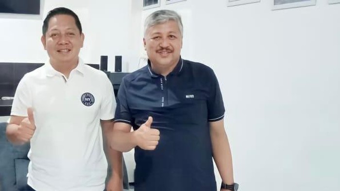 Bupati Pinrang Andi Irwan Hamid bertemu dengan Ketua DPW Nasdem Sulsel, Rusdi Masse beberapa waktu lalu.