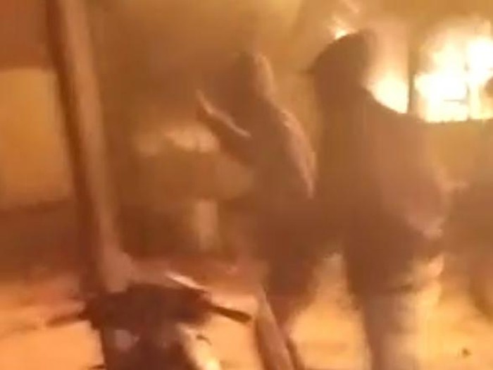 Detik-detik bentrok WNA dan WNI di PT GNI Morowali Utara, Sulteng.