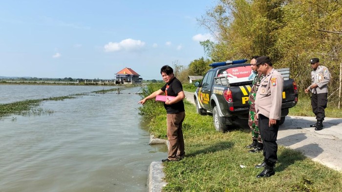 dua bocah tewas tenggelam di lamongan