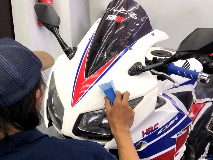 Ilustrasi nano coating di motor