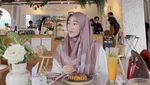 Larissa Chou Hobi Kulineran, Nongkrong di Kafe hingga Makan Sushi