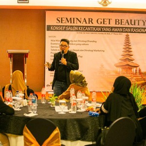 Salon Kecantikan Vs Klinik Kecantikan, Apa Sih Bedanya?