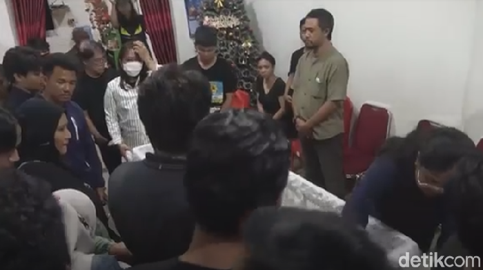 Mahasiswa Fakultas Tehnik Arsitek Unhas meninggal dunia saat tengah mengikuti latihan Diksar Mapala.