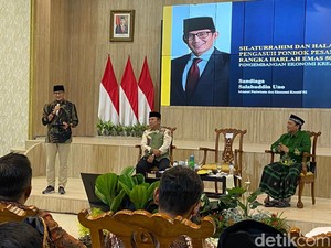 Hadiri Harlah PPP di Jember, Sandiaga Baca Ayat Pembebas dari Utang