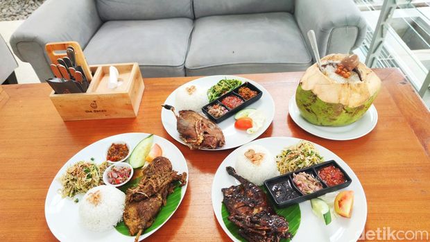 Restoran Bebek Tepi Sawah The Danau