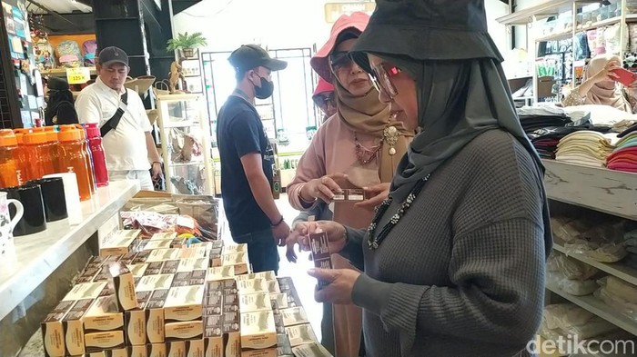 Produk Sabun Susu Sapi Lembang Dijual di Gerai Objek Wisata