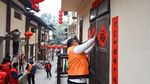 Sambut Imlek, Rumah-rumah di China Mulai Dipasang Lampion