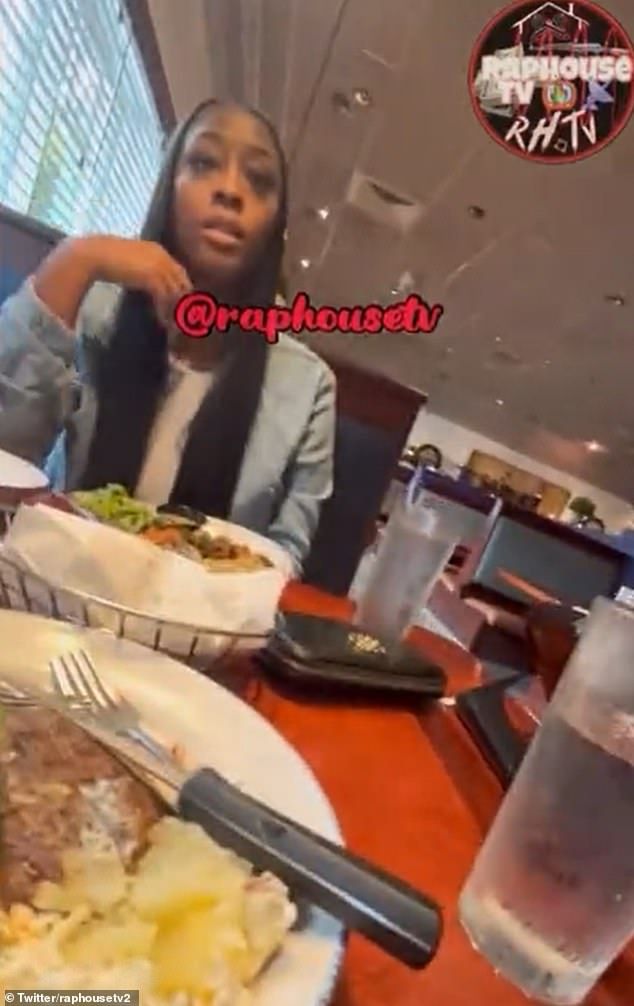 Tak Terima Pacarnya Telat, Wanita Ini Minta Dibelikan 2 Makanan untuk Anaknya