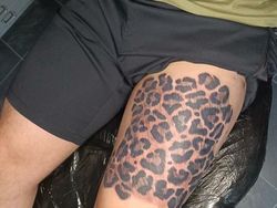 Netizen Bagikan Foto Tato yang Bikin Turn Off dan Nyengir