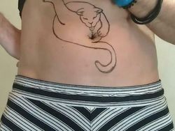 Netizen Bagikan Foto Tato yang Bikin Turn Off dan Nyengir