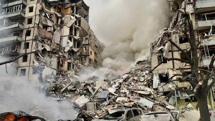 A view shows an apartment building heavily damaged by a Russian missile strike, amid Russias attack on Ukraine, in Dnipro, Ukraine January 14, 2023. Governor of Dnipropetrovsk region Valentyn Reznichenko via Telegram/Handout via REUTERS ATTENTION EDITORS - THIS IMAGE HAS BEEN SUPPLIED BY A THIRD PARTY. NO RESALE. NO ARCHIVE. REFILE - CORRECTING YEAR