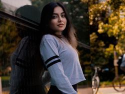 Zara, Streamer Jelita OnlyFans Raih Gelar Banyak karena Hobi Kuliah