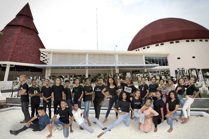 Anak-anak muda Papua lolos seleksi pemilihan model untuk tampil pada acara peresmian gedung Papua Youth Creative Hub (PYCH) di Jayapura, Papua.