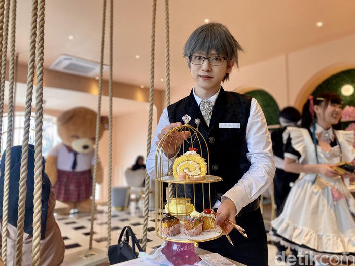 At Your Cafe Service
