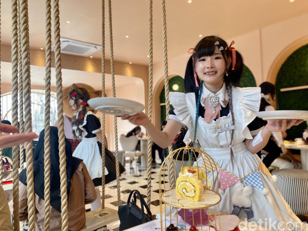 At Your Cafe Service