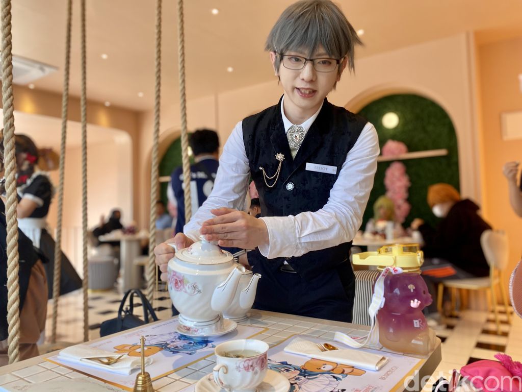 At Your Cafe Service