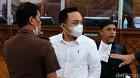 Ricky diyakini jaksa bersama-sama dengan Ferdy Sambo dkk melakukan pembunuhan berencana Yosua.
