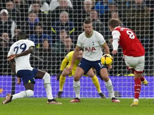 Conte Sebut Arsenal Pantas Jadi Juara Liga Inggris
