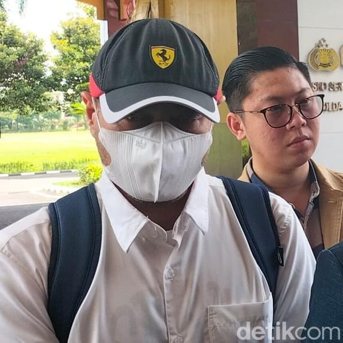 ferry irawan dan kuasa hukumnya jeffry simatupang