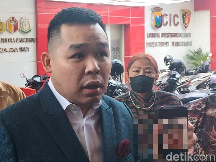 ferry irawan dan kuasa hukumnya jeffry simatupang