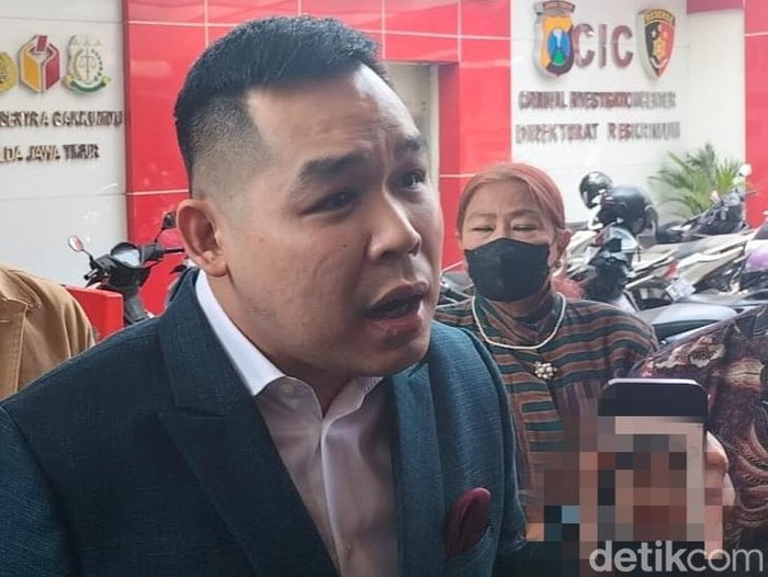 ferry irawan dan kuasa hukumnya jeffry simatupang