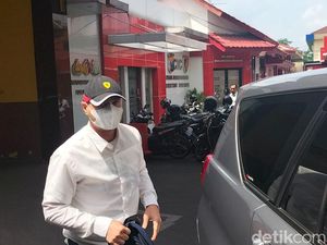 Kronologi Hidung Venna Melinda Berdarah Versi Ferry Irawan