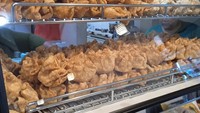 Cita rasanya yang khas sengaja dipertahankan Bakwan Malang Pisangan untuk memuaskan pelanggannya. Seporsi bakso yang dibanderol Rp 20.000an ini bisa disambangi di Jalan Gading Raya No.45, Jakarta Timur. Foto: Instagram/Istimewa