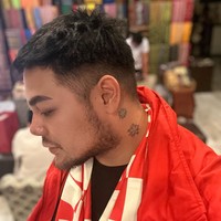 Setelah menjalani operasi plastik, hidung Ivan Gunawan pun terlihat semakin mancung dan kecil. Diketahui jika itu bukanlah oplas hidung pertama Ivan. Sebelumnya Ivan juga pernah menjalani operasi plastik pada hidungnya di Korea Selatan. Foto: Instagram/@ivan_gunawan