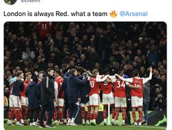 Arsenal Pecundangi Spurs, Netizen: Ditunggu Manchester United