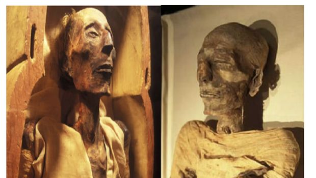Mumi Ramses II (kiri) dan mumi Merneptah (kanan) putra Ramses II
