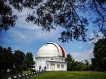 Observatorium Bosscha Terganggu Lampu Sorot Pusat Hiburan