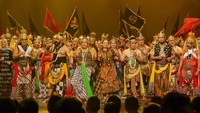Panglima TNI Laksamana Yudo Margoni mengatakan, wayang orang adalah bagian dari budaya Indonesia yang harus dilestarikan. Dia meminta generasi muda ikut ambil bagian dalam melestarikan budaya Indonesia. Foto: dok ist