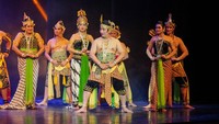 “Saya kira pagelaran ini sangat luar biasa karena Pak Panglima, seluruh Kepala Staf dan teman-teman perwira tinggi yang lain dari semua angkatan juga ikut bergabung. Jadi ini tentunya sesuatu yang sangat luar biasa,” ujar Kapolri Jenderal Listyo Sigit. Foto: dok ist