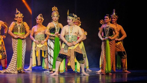 Pagelaran Wayang Orang 'Pandawa Boyong' oleh TNI-Polri
