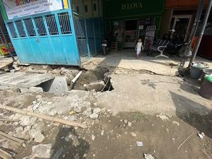 Dear Kadis SDABMBK: Pengerjaan Drainase di Medan Carut Marut