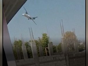 Video dari Penumpang Saat Detik-detik Pesawat Yeti Airlines Jatuh dan Meledak