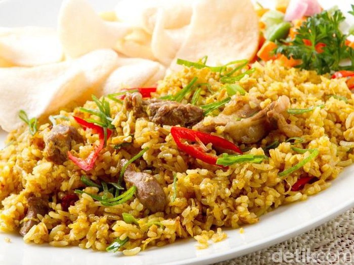 Rekomendasi nasi goreng enak di Medan.