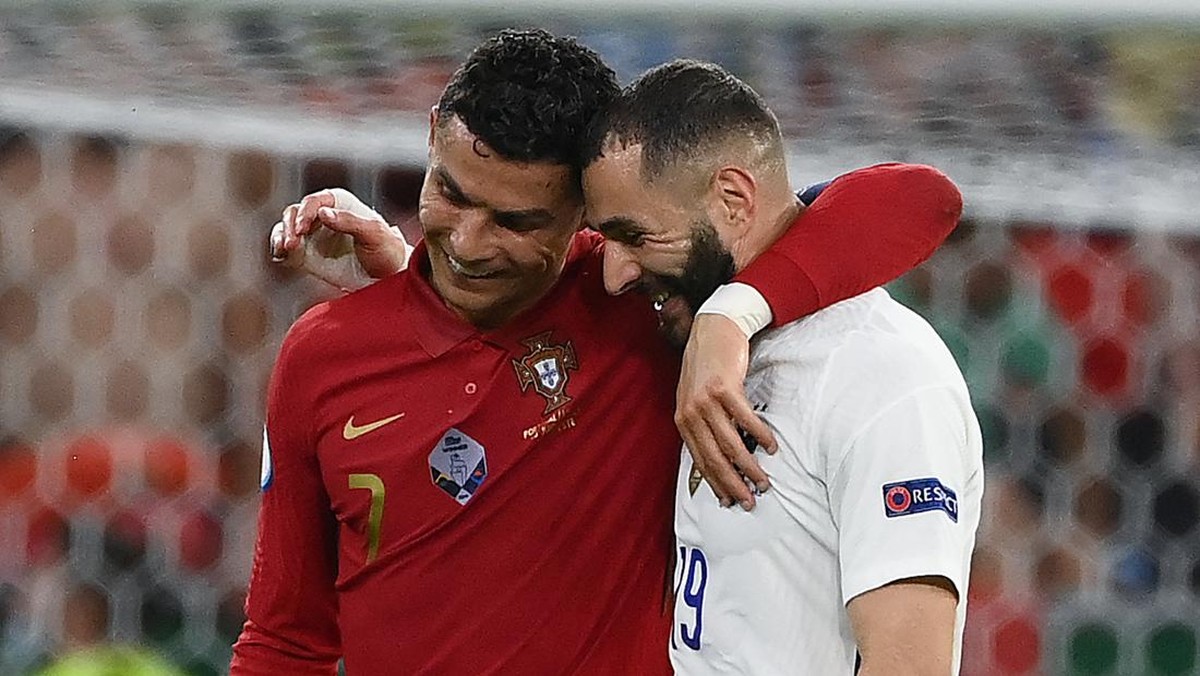 Karim Benzema menepis spekulasi liar tentang hubungannya dengan Cristiano Ronaldo. (Foto: POOL/AFP via Getty Images/FRANCK FIFE)
