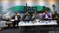 Mereka berpendapat RUU Kesehatann ini bertentangan dengan prinsip otonomi dalam norma etika kedokteran/kesehatan dan merugikan rakyat.