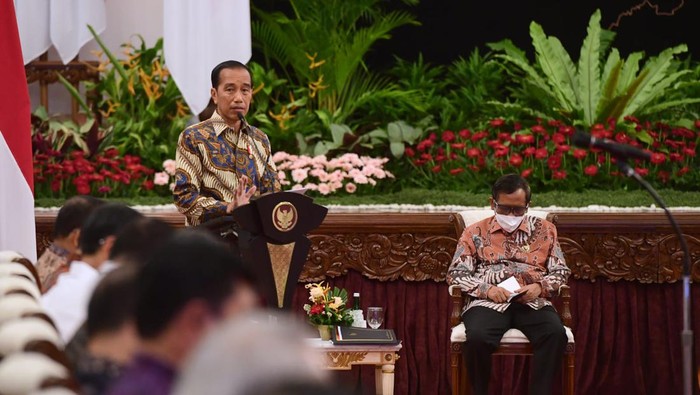 Soal Pelanggaran HAM Berat, Jokowi Minta Kementerian Tindaklanjuti