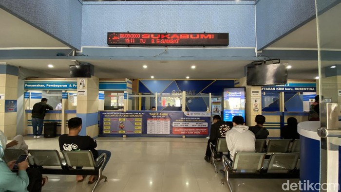 Suasana Samsat Kota Sukabumi