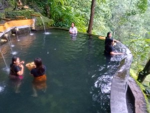 Taman Beji Samuan, Tujuh Pancuran untuk Membersihkan Diri