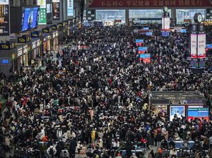 Pertama dalam 60 Tahun, Populasi China Menyusut!
